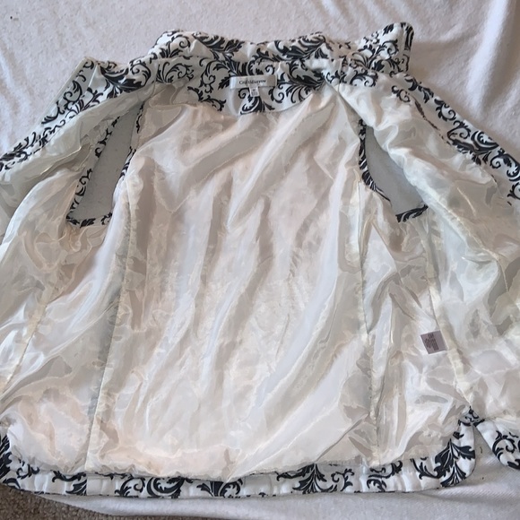 Croft & Barrow riding vest white with gray leaves scroll design size medium - Picture 6 of 6